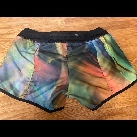 Girls NIKE Sri-fit running shorts - Picture 2 of 3